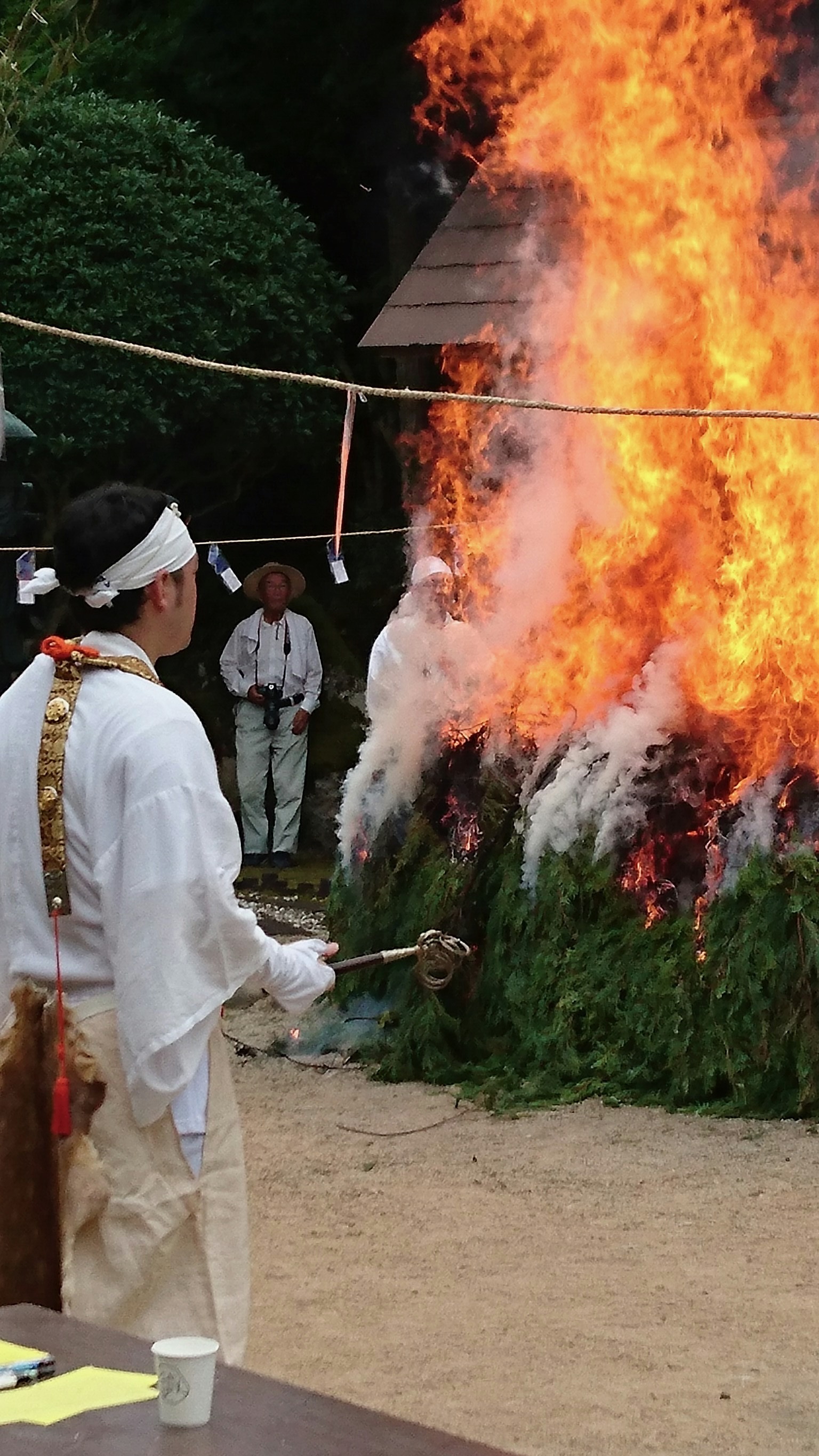 護摩点火